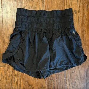 Free People FP Movement Black Women's Athletic Shorts Size Large